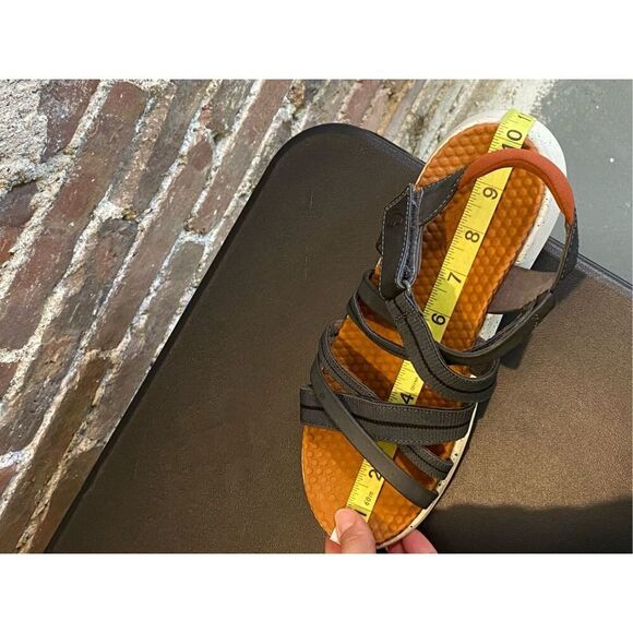 BARETRAPS • Gracee Gray/Conac Orange/White Foam Sole Strappy Hook/Loop Closure O - Picture 13 of 13